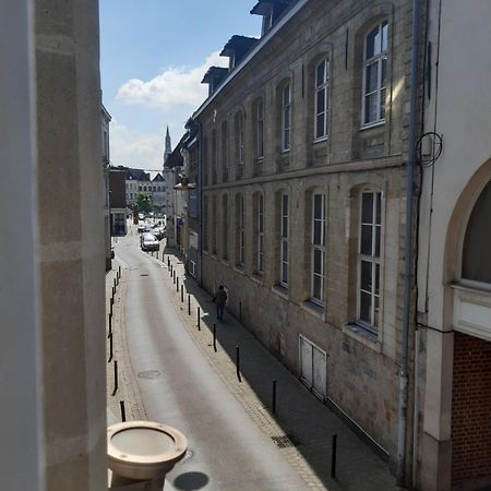 Spacieux Et Cosy Duplex Centre Historique - 2 Chambres - Transport Facile Валенсиен Екстериор снимка