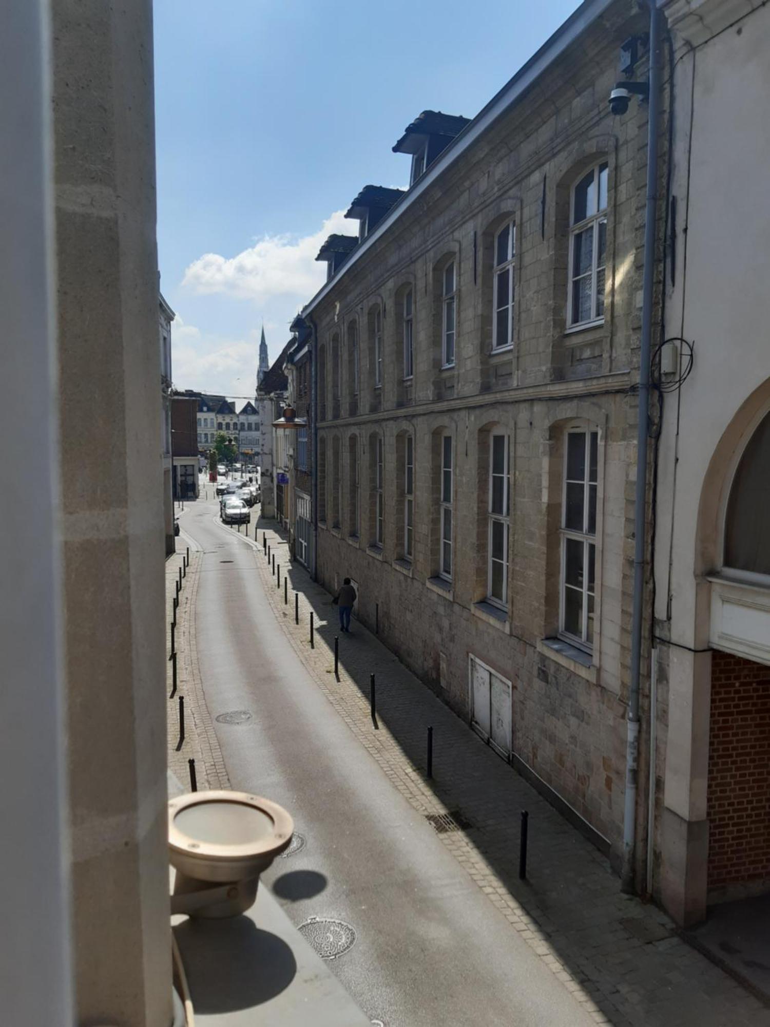 Spacieux Et Cosy Duplex Centre Historique - 2 Chambres - Transport Facile Валенсиен Екстериор снимка