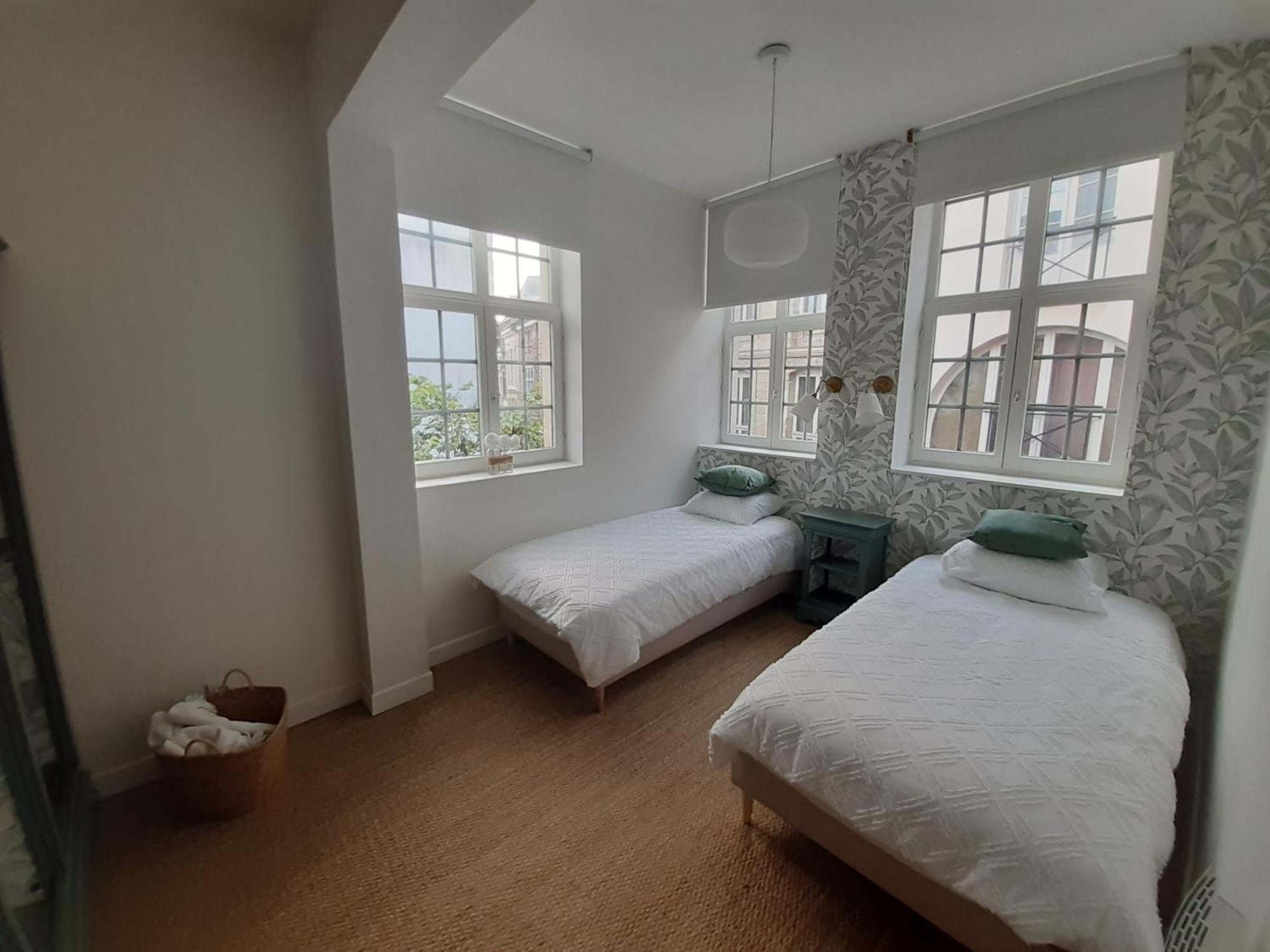 Spacieux Et Cosy Duplex Centre Historique - 2 Chambres - Transport Facile Валенсиен Екстериор снимка
